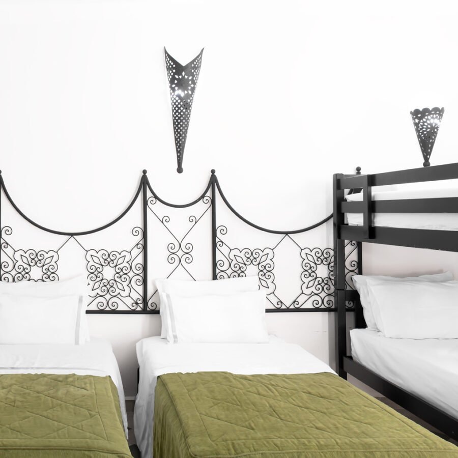 Family Suite (2 Adults + 2 Children)
